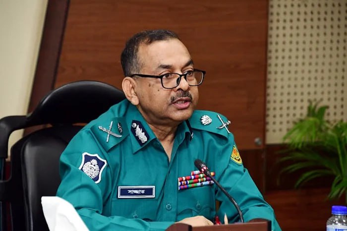 ওসমান হাদি হত্যা মামলার মূল সন্দেহভাজন ভারতে পালিয়েছে: ডিএমপি নিশ্চিত