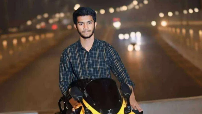 ১৭ বছর বয়সী কিশোরের ছুরিকাঘাতে মৃত্যু