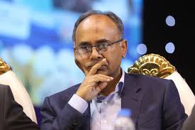 বাংলাদেশ ব্যাংকের গভর্নর আবদুর রউফ তালুকদার পদত্যাগ করেছে