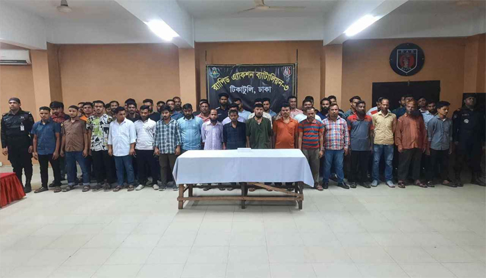 ৫৮ দালাল আটক, ঢাকা মেডিকেলে র‍্যাবের অভিযান