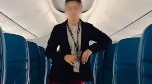 বিমানবালার পায়ুপথে স্বর্ণ চোরাচালানে গ্রেফতার