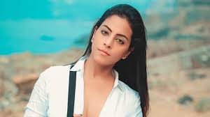 ফ্ল্যাট থেকে বলিউড অভিনেত্রী নূর মালবিকা দাসের পচাগলা মরদেহ উদ্ধার