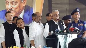 শিক্ষার্থীদের আন্দোলন বন্ধ করে আদালতের সিদ্ধান্তের অপেক্ষা করার পরামর্শ স্বরাষ্ট্রমন্ত্রীর