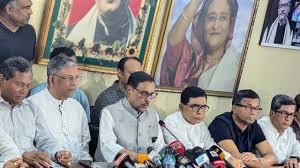 শিক্ষার্থীদের হয়রানি ও আটক বন্ধ করার কঠোর নির্দেশ সড়ক পরিবহনমন্ত্রীর