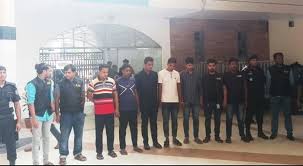 ঢাকা ও ঠাকুরগাঁও থেকে ১০ জন ট্রেন টিকিট কালোবাজারি আটক