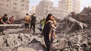 ত্রাণের অপেক্ষায় থাকা ফিলিস্তিনিদের ওপর ইসরায়েলের হামলা