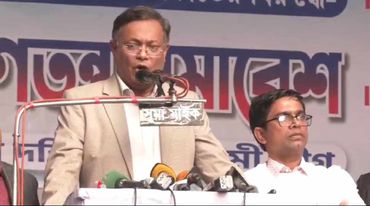 বিএনপিকে জনগণ কালো পতাকা ও বিদেশিরা লাল পতাকা দেখিয়েছে : পররাষ্ট্রমন্ত্রী