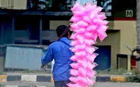 নিষিদ্ধ করা হচ্ছে হাওয়াই মিঠাইয়ের ক্রয়-বিক্রয়