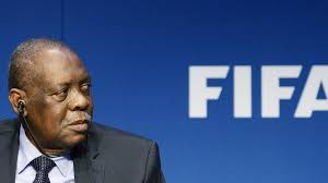 ৭৭ বছর বয়সে ফিফার সাবেক প্রেসিডেন্ট ঈসা হায়াতু প্রয়াত