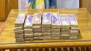 লুট হওয়া ৪৬ লাখ টাকা মাটি খুঁড়ে উদ্ধার করল ডিএমপি