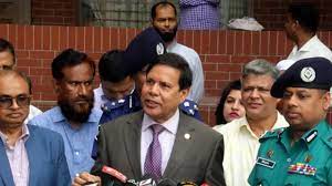 সাংবাদিকদের গায়ে যদি কেউ আঁচড় দেয়, তার শাস্তি হবে