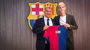 ৬ বছরের চুক্তিতে বার্সেলোনায় যুক্ত হলেন দানি ওলমো